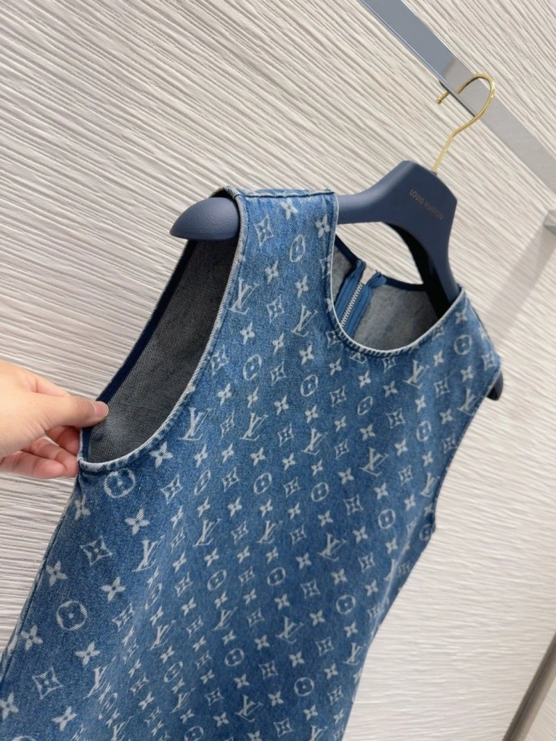 Soft Louis Vuitton Dress 131175