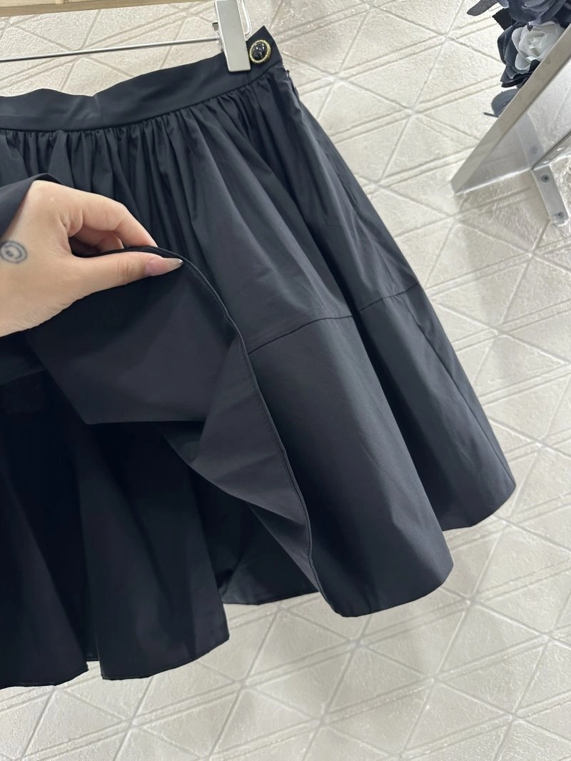Louis Vuitton Dress Casual 131149