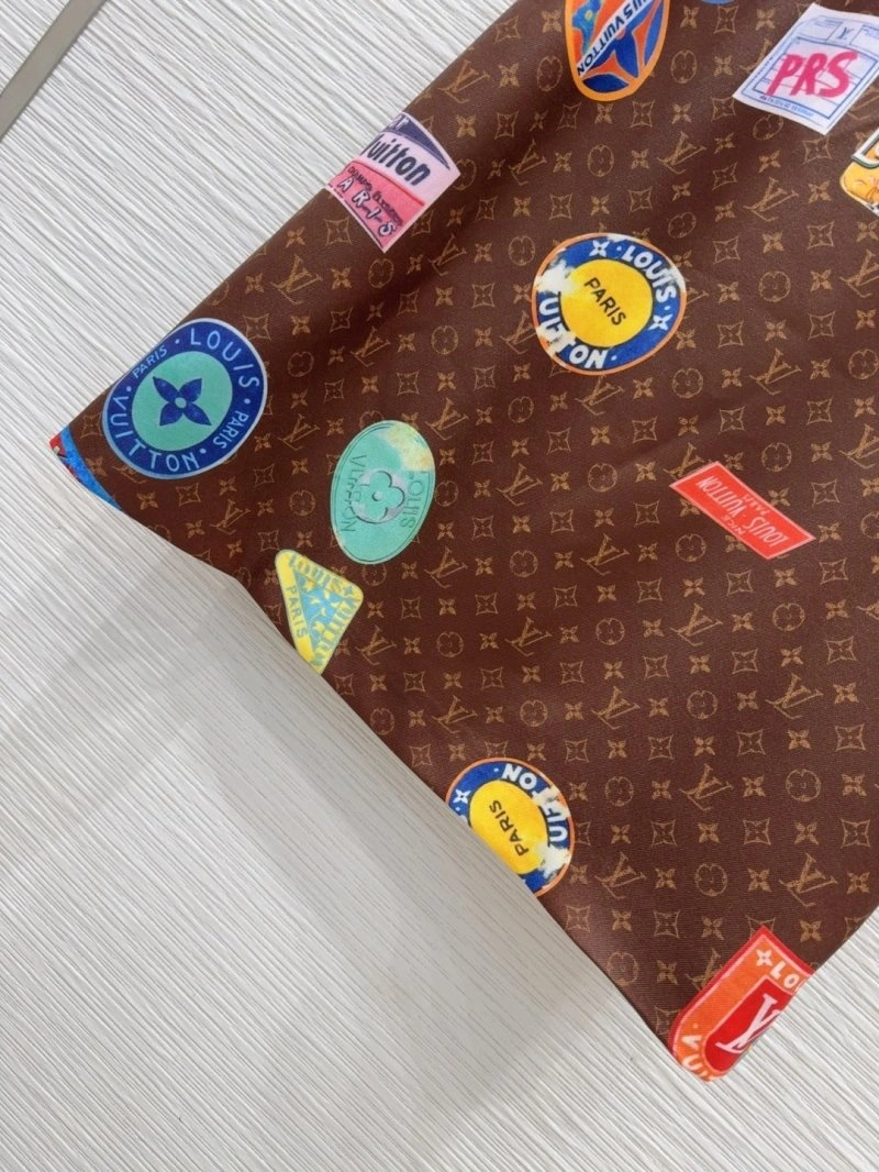 Louis Vuitton Dress TechFriendly 131112