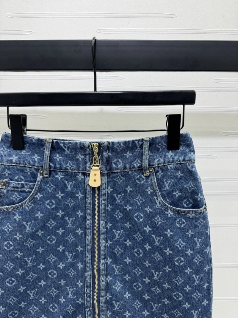 Louis Vuitton Dress Durable 131945
