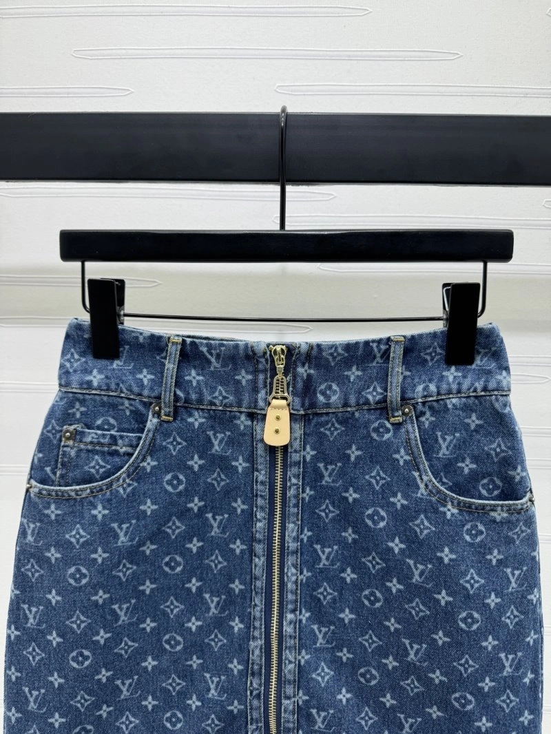 Louis Vuitton Dress Durable 131945
