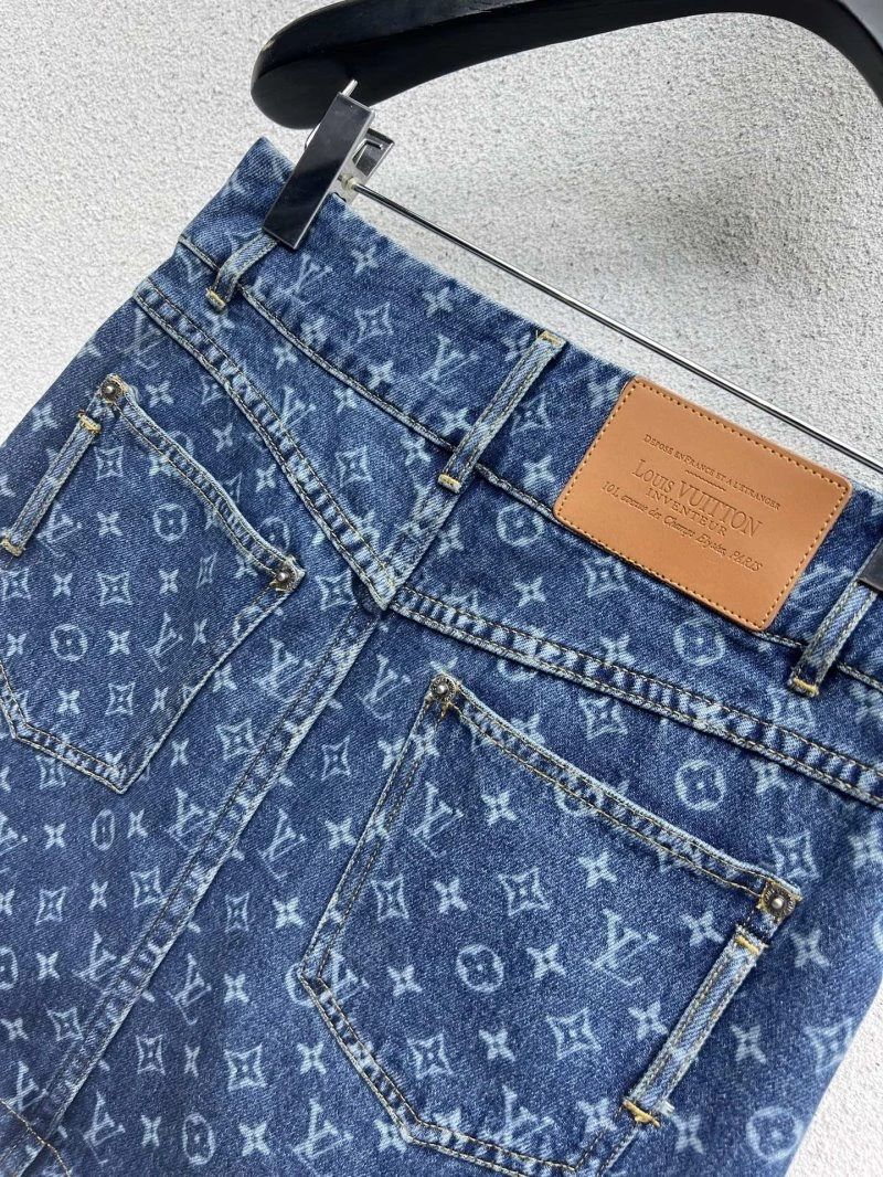 Sleek Louis Vuitton Dress 131903