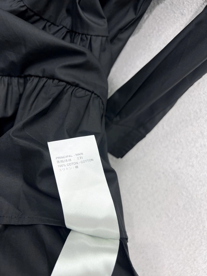 Louis Vuitton Dress Unique 131902