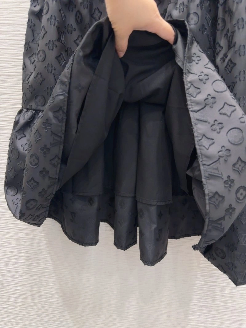 UrbanStyle Louis Vuitton Dress 131894