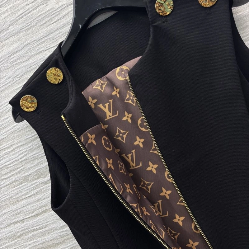 Louis Vuitton Dress Refined 131889