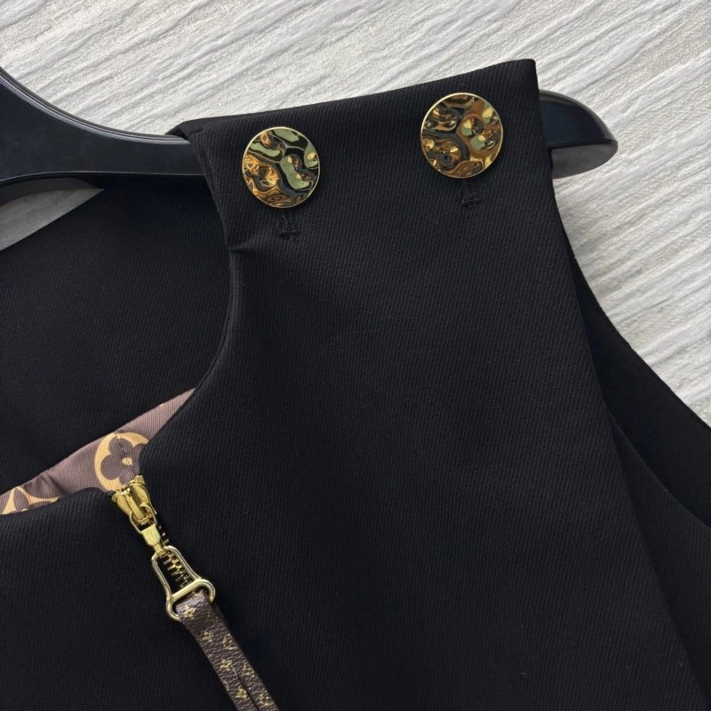 Louis Vuitton Dress Refined 131889
