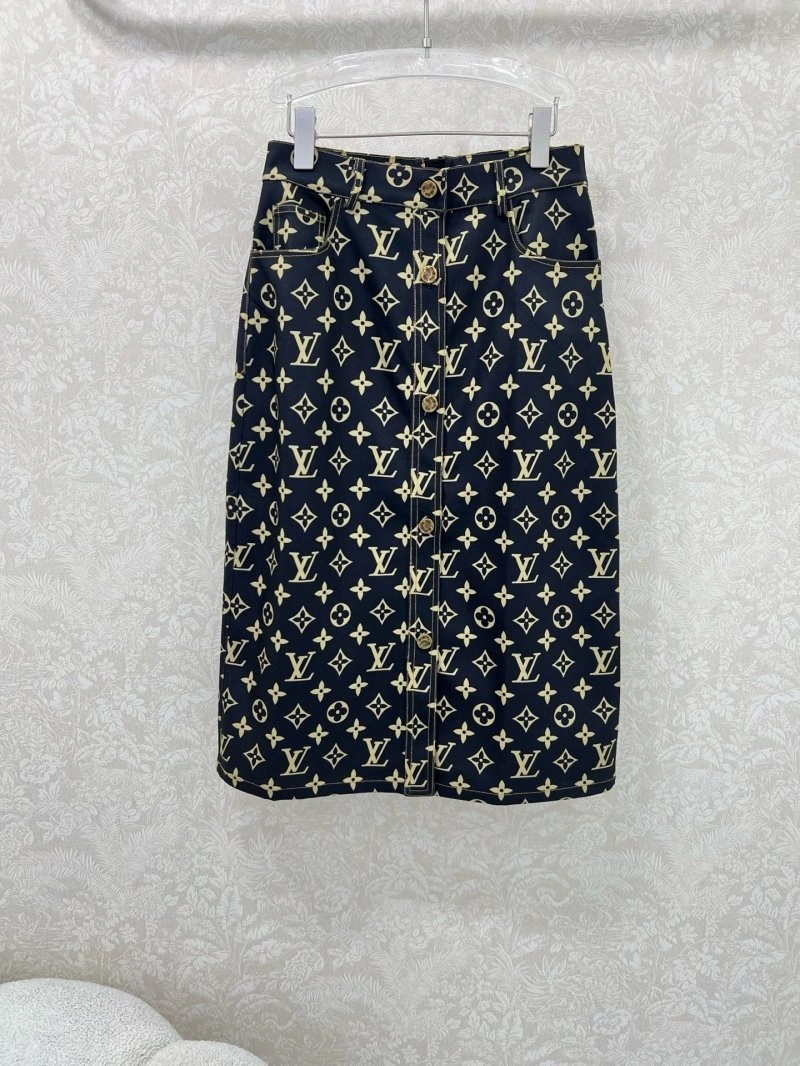 WellDesigned Louis Vuitton Dress 131870