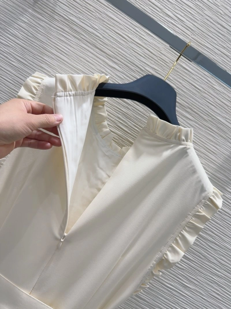 Louis Vuitton Dress Elegant 131886