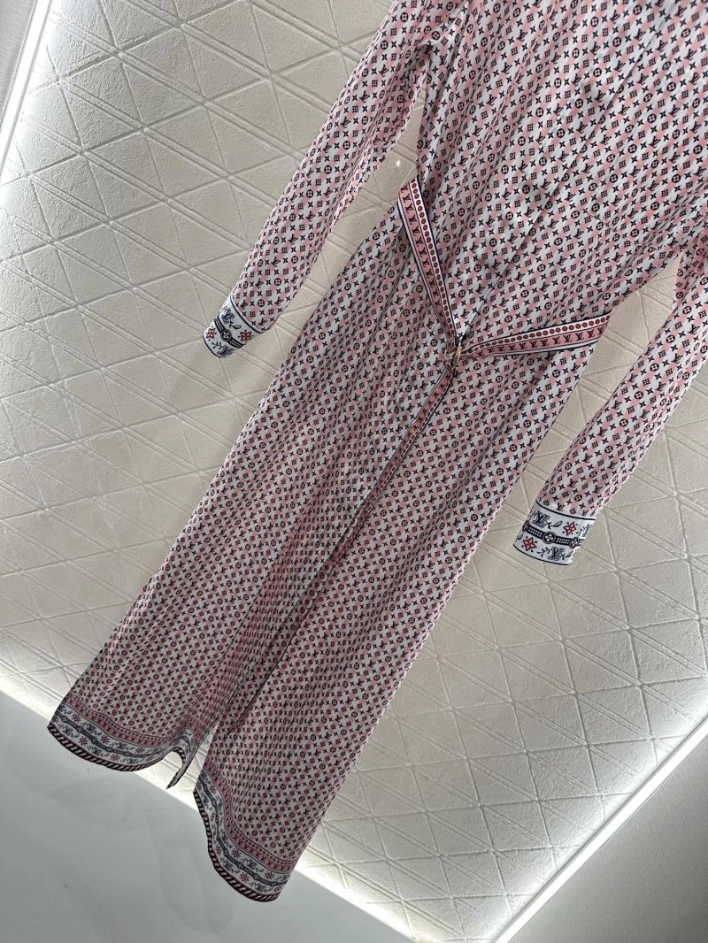 Flexible Louis Vuitton Dress 131866
