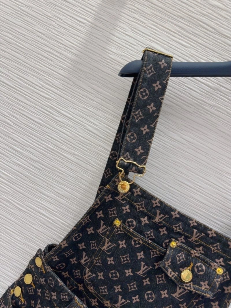 Breathable Louis Vuitton Dress 131880