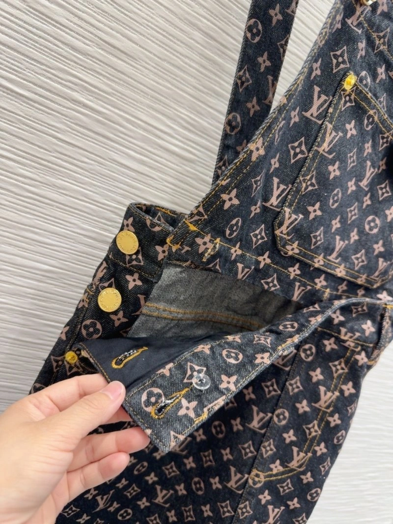 Breathable Louis Vuitton Dress 131880