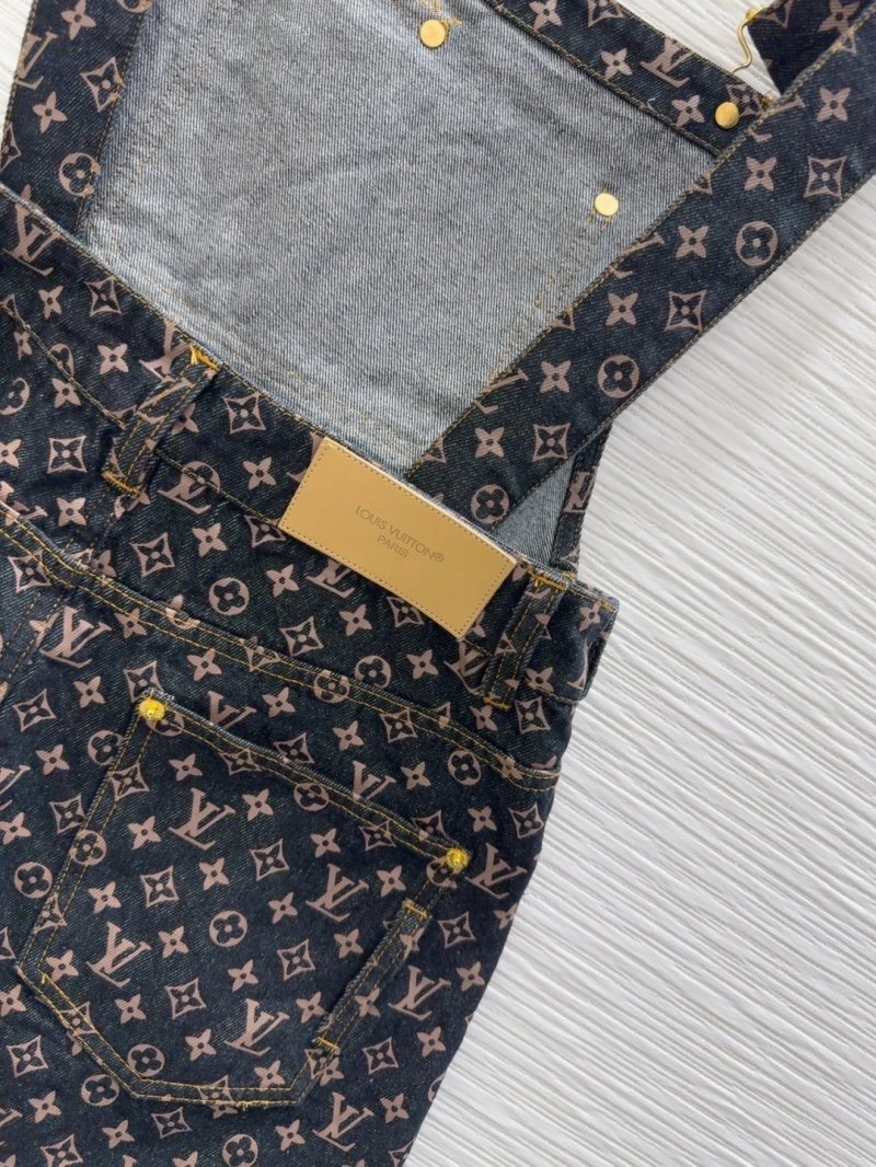 Breathable Louis Vuitton Dress 131880