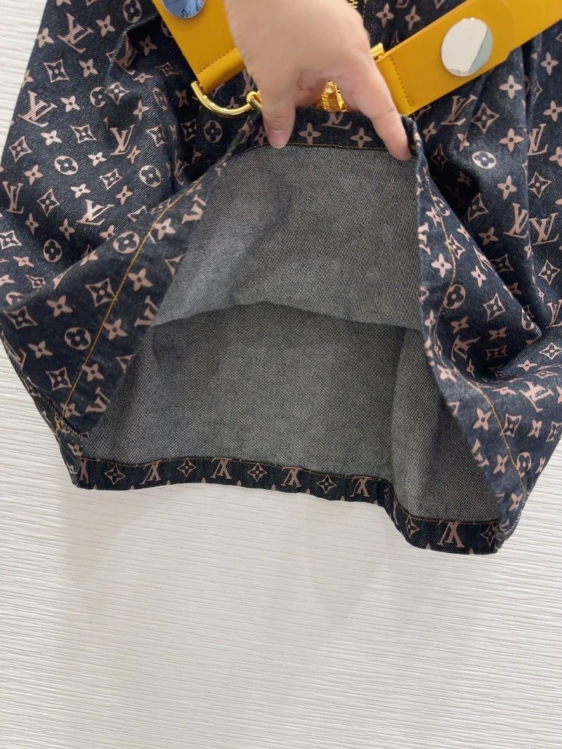 Louis Vuitton Dress Thermal 131855