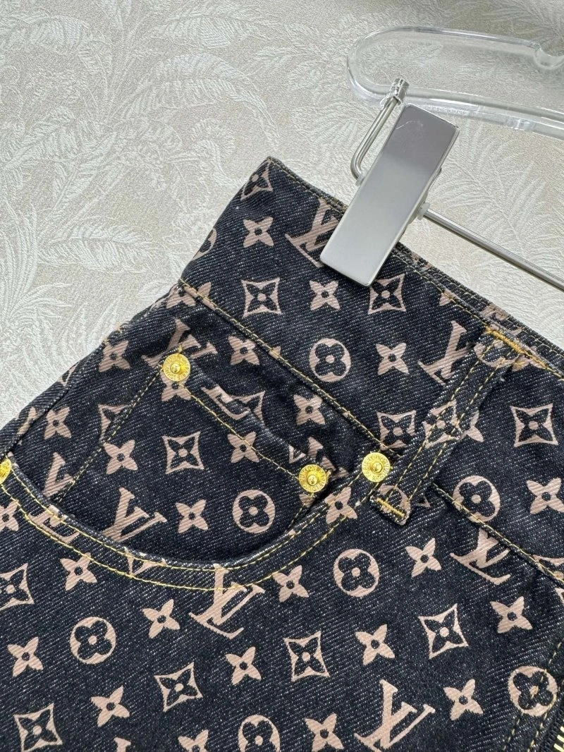 Fashionable Louis Vuitton Dress 131859