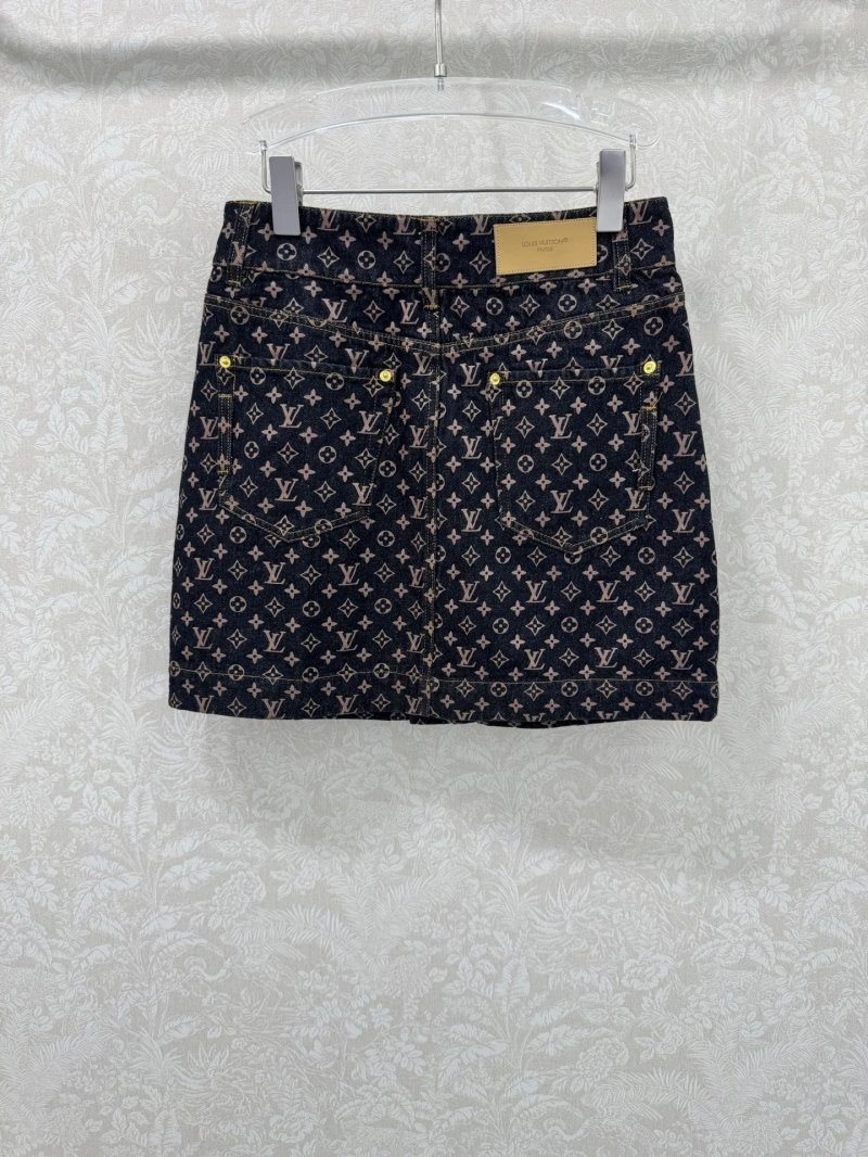 Fashionable Louis Vuitton Dress 131859