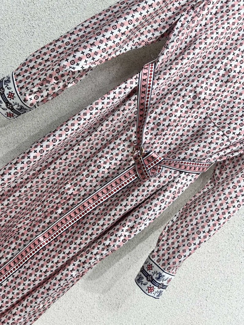 Breathable Louis Vuitton Dress 131846