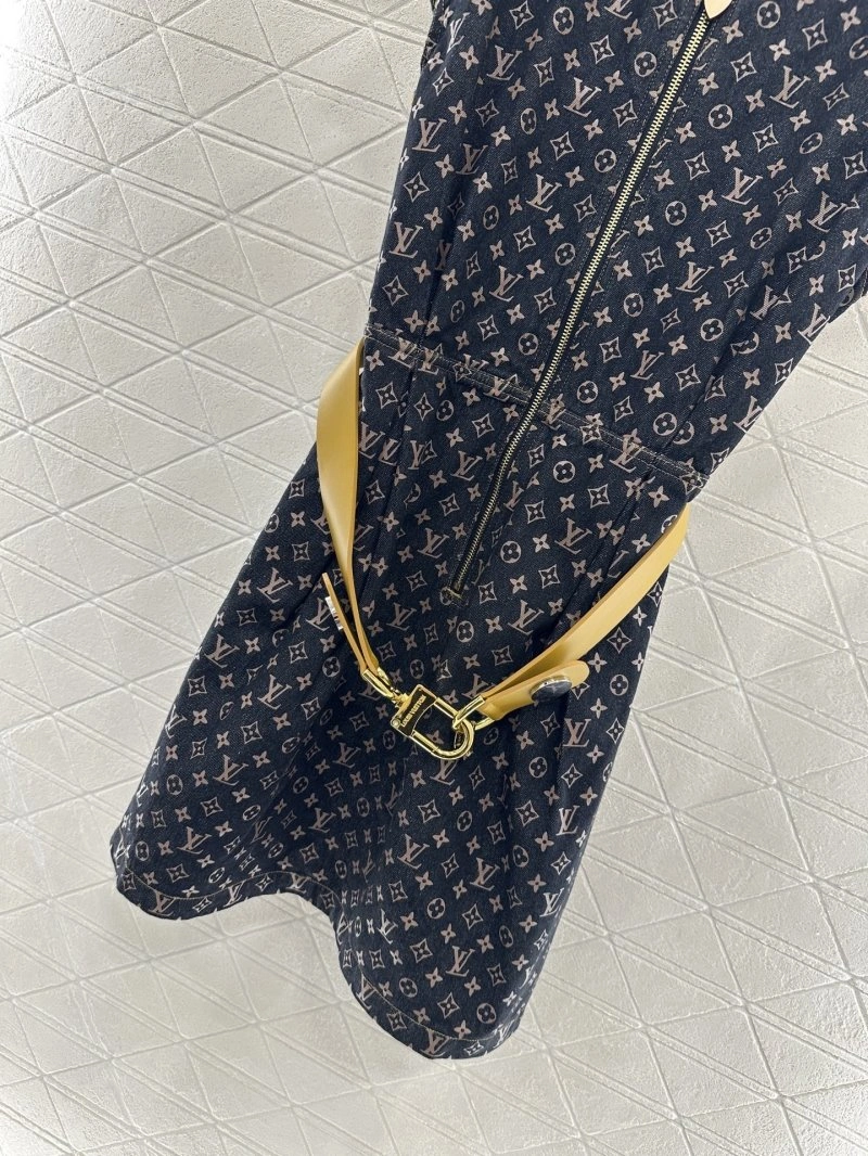 Louis Vuitton Dress Casual 131832