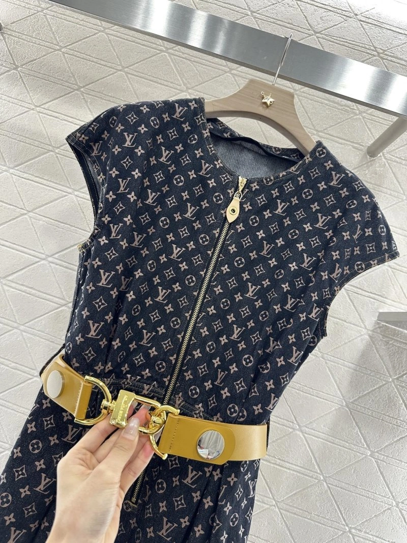Louis Vuitton Dress Casual 131832