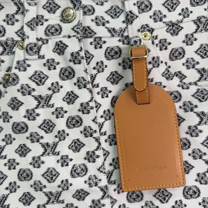 Louis Vuitton Dress Refined 131830