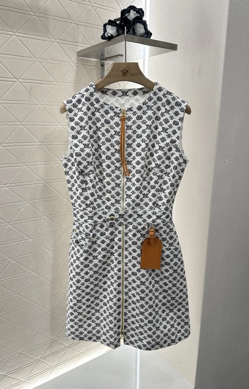 Tailored Louis Vuitton Dress 131835