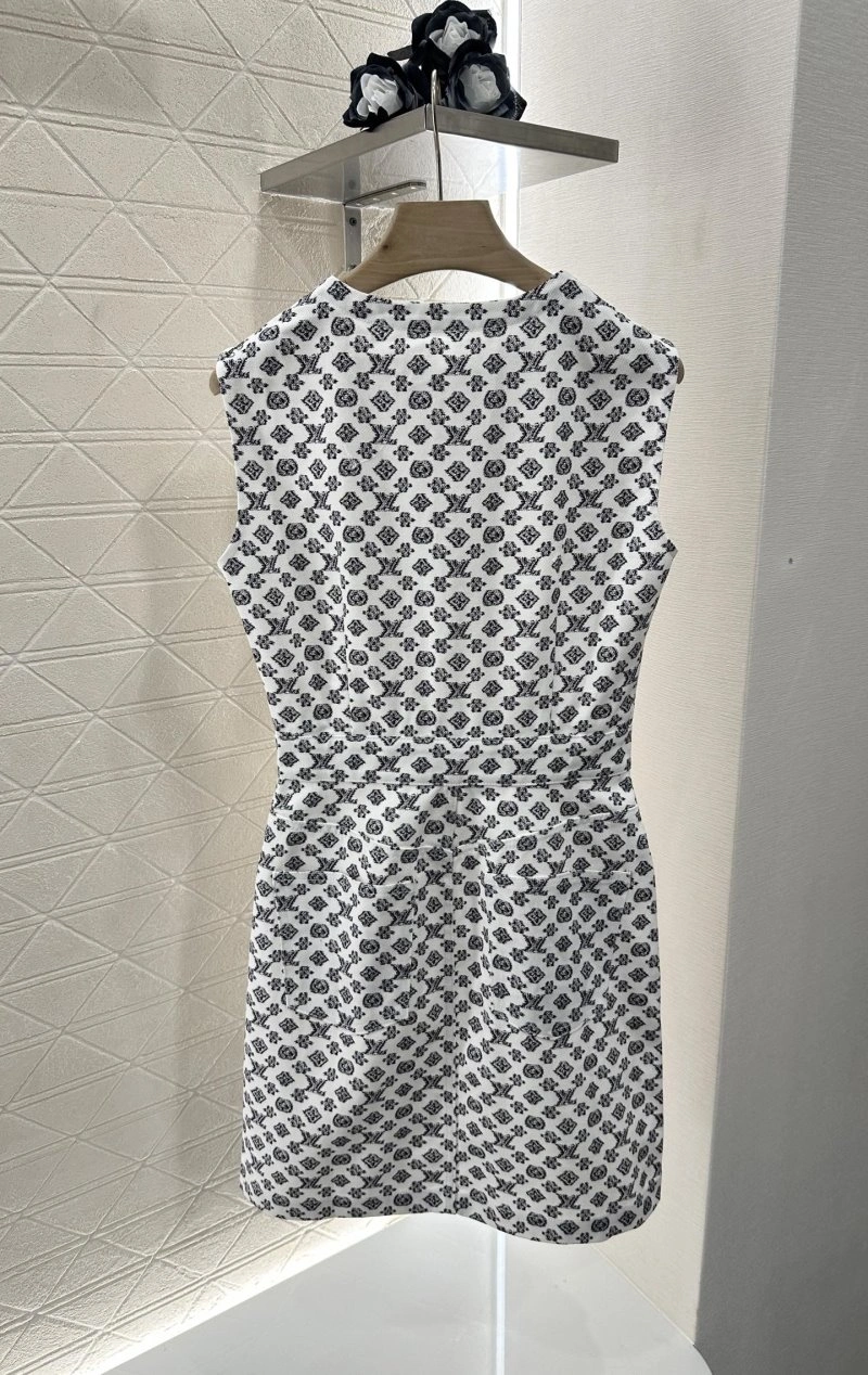 Tailored Louis Vuitton Dress 131835