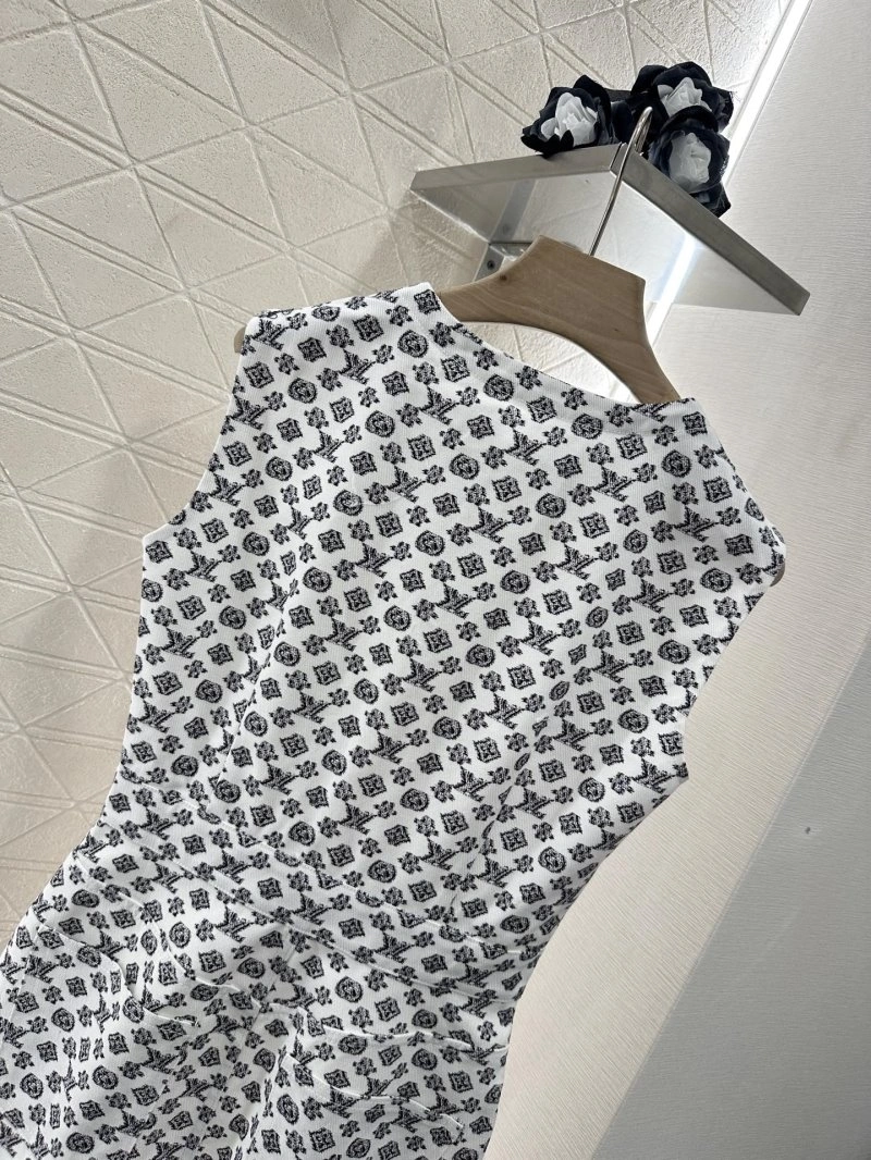 Tailored Louis Vuitton Dress 131835