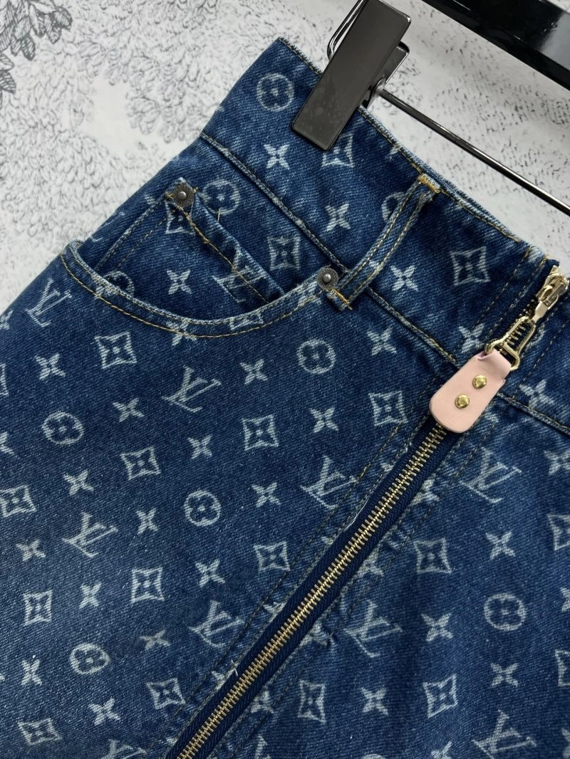 Sleek Louis Vuitton Dress 130899