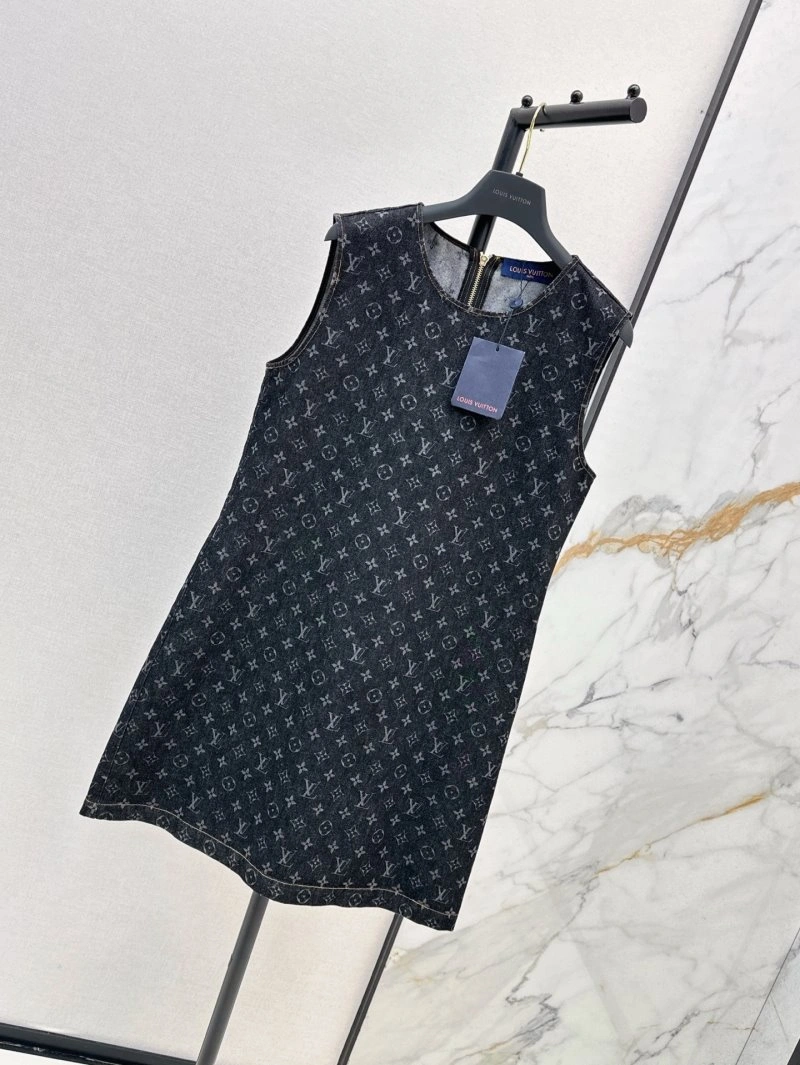 Louis Vuitton Dress Breathable 130892