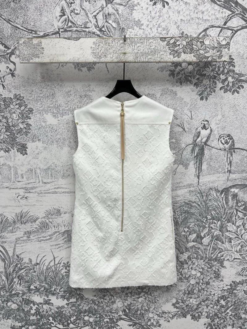 Sleek Louis Vuitton Dress 130869