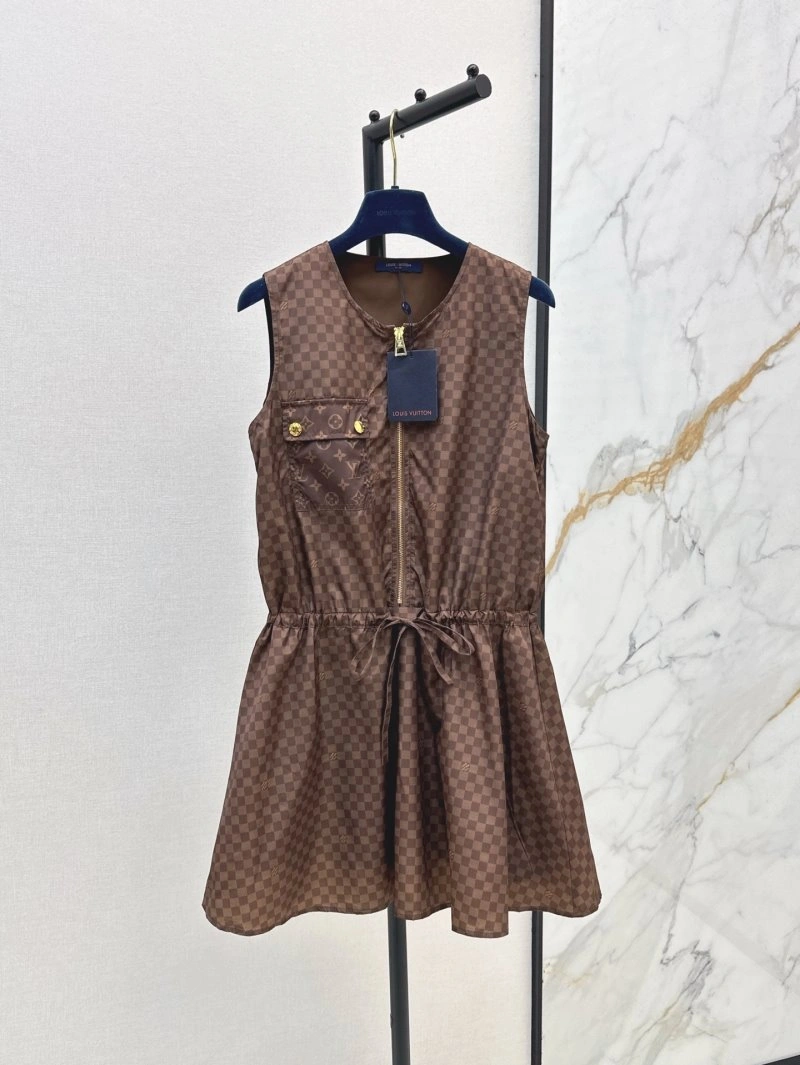 Louis Vuitton Dress Elegant 130852