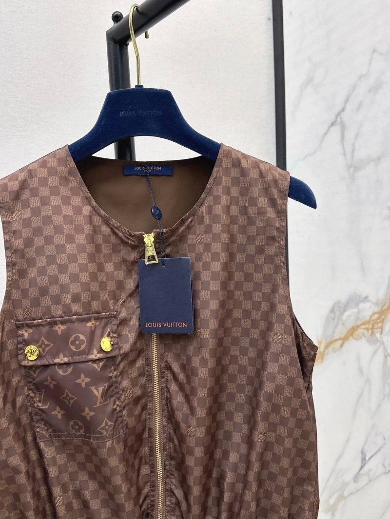Louis Vuitton Dress Elegant 130852