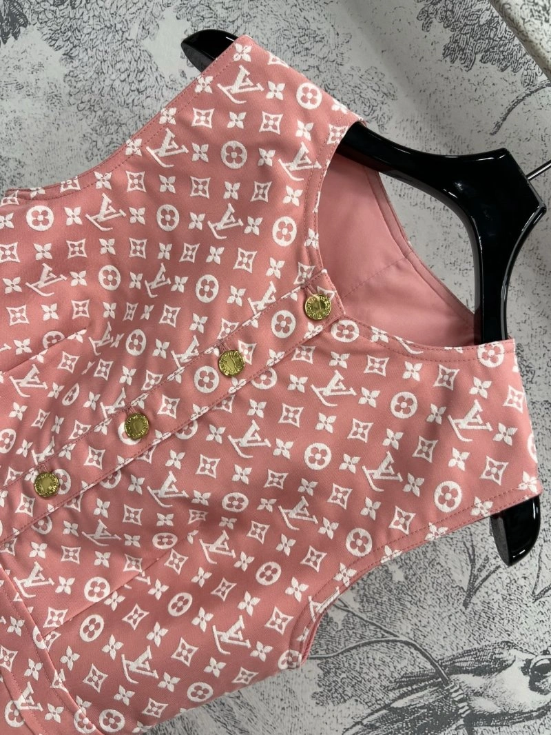 Louis Vuitton Dress Breathable 130877
