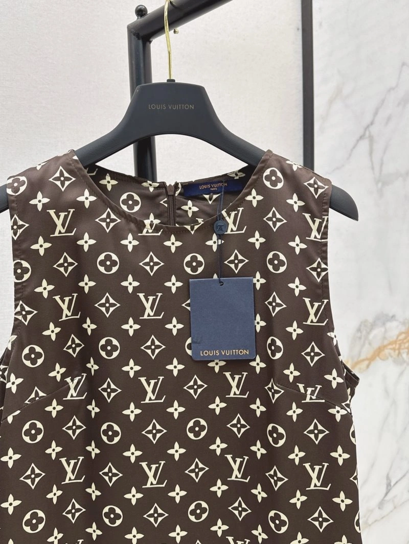 Durable Louis Vuitton Dress 130860