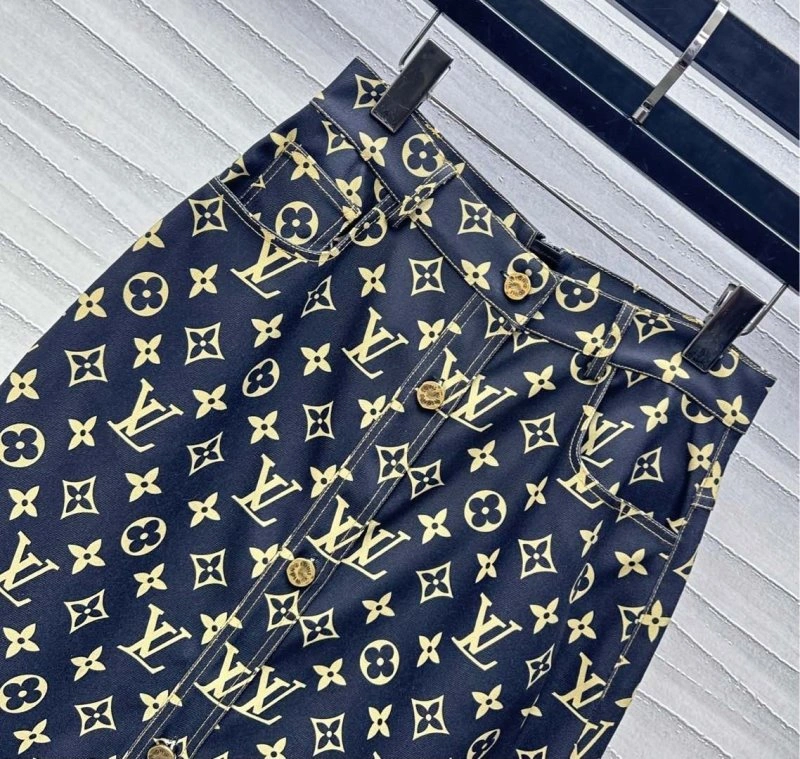 Louis Vuitton Dress Durable 130865