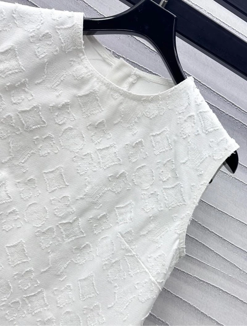 Louis Vuitton Dress Comfortable 130851