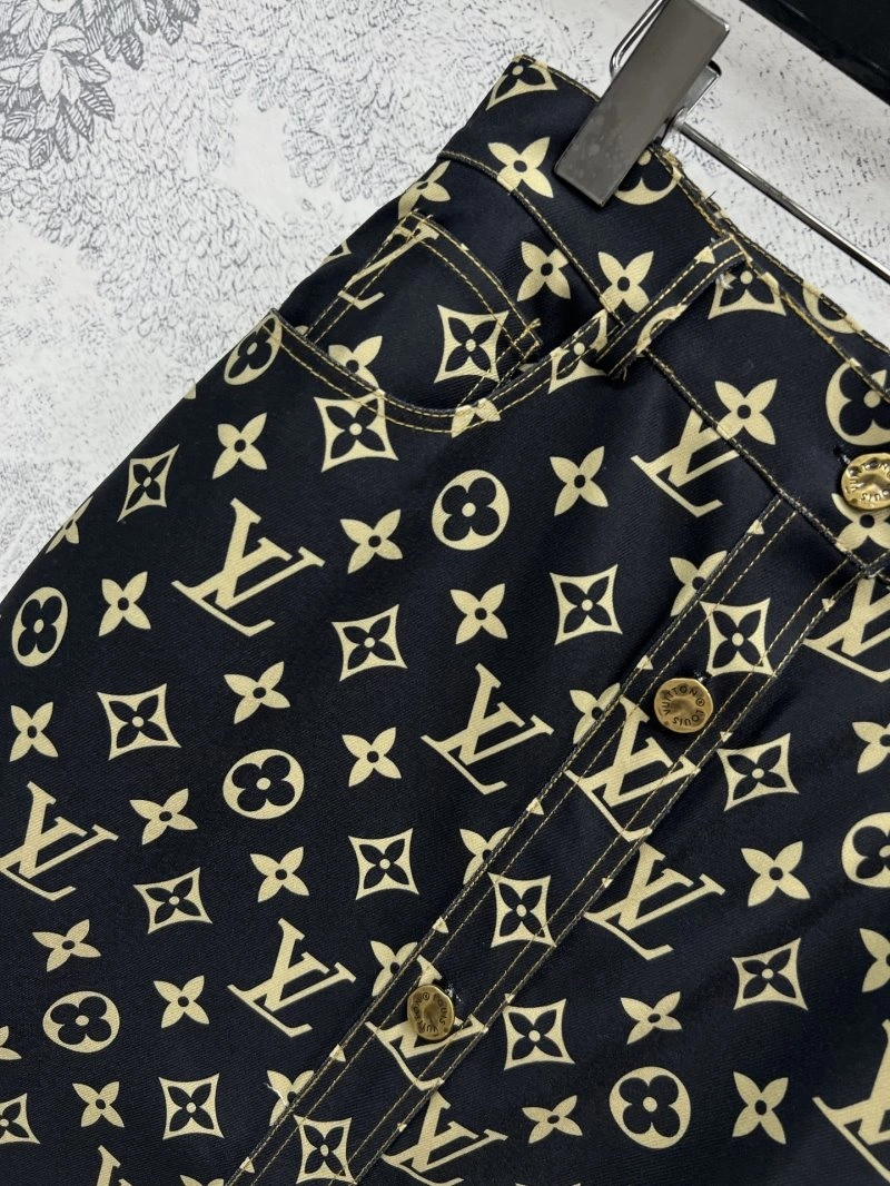 Louis Vuitton Dress Chic 130847