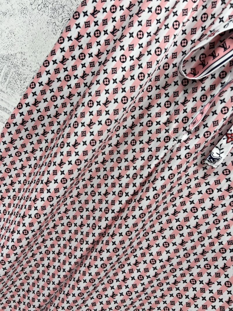 Functional Louis Vuitton Dress 130846