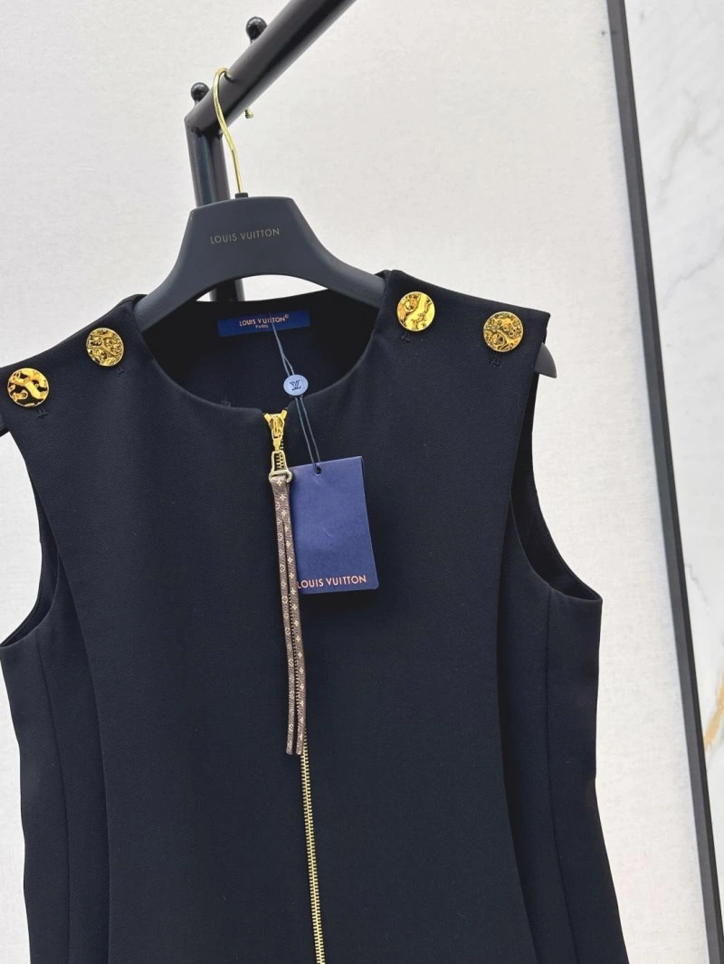Breathable Louis Vuitton Dress 130840