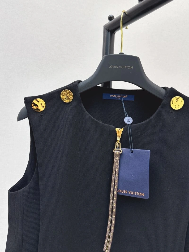 Breathable Louis Vuitton Dress 130840