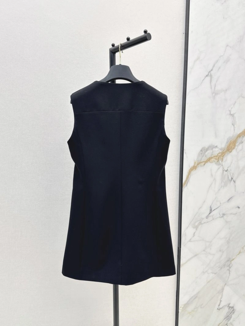 Breathable Louis Vuitton Dress 130840
