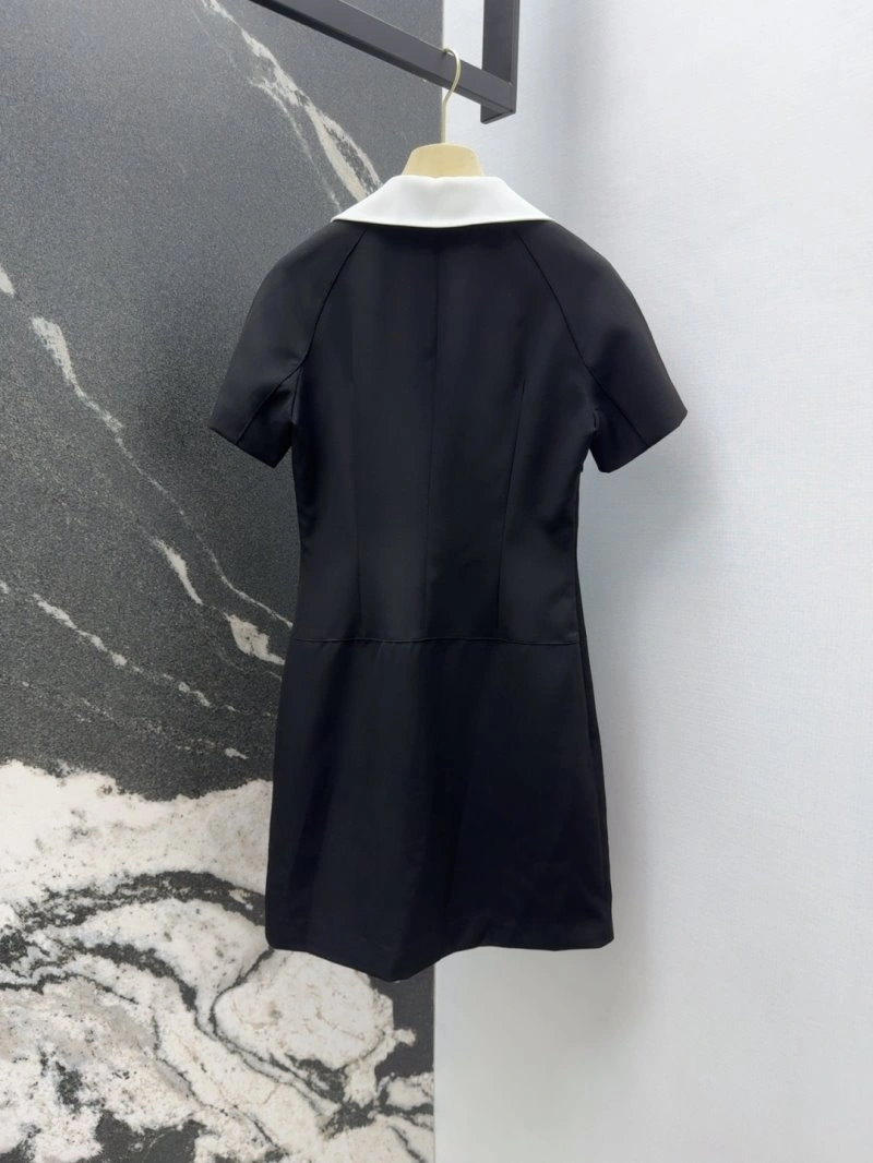 Tailored Louis Vuitton Dress 131476