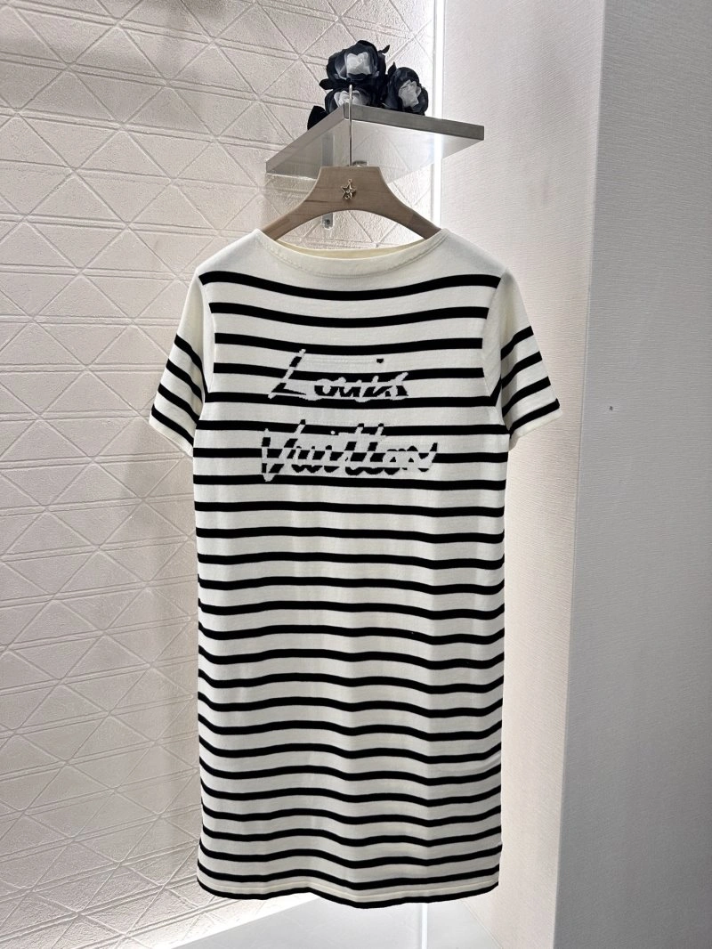 MoistureWicking Louis Vuitton Dress 131450