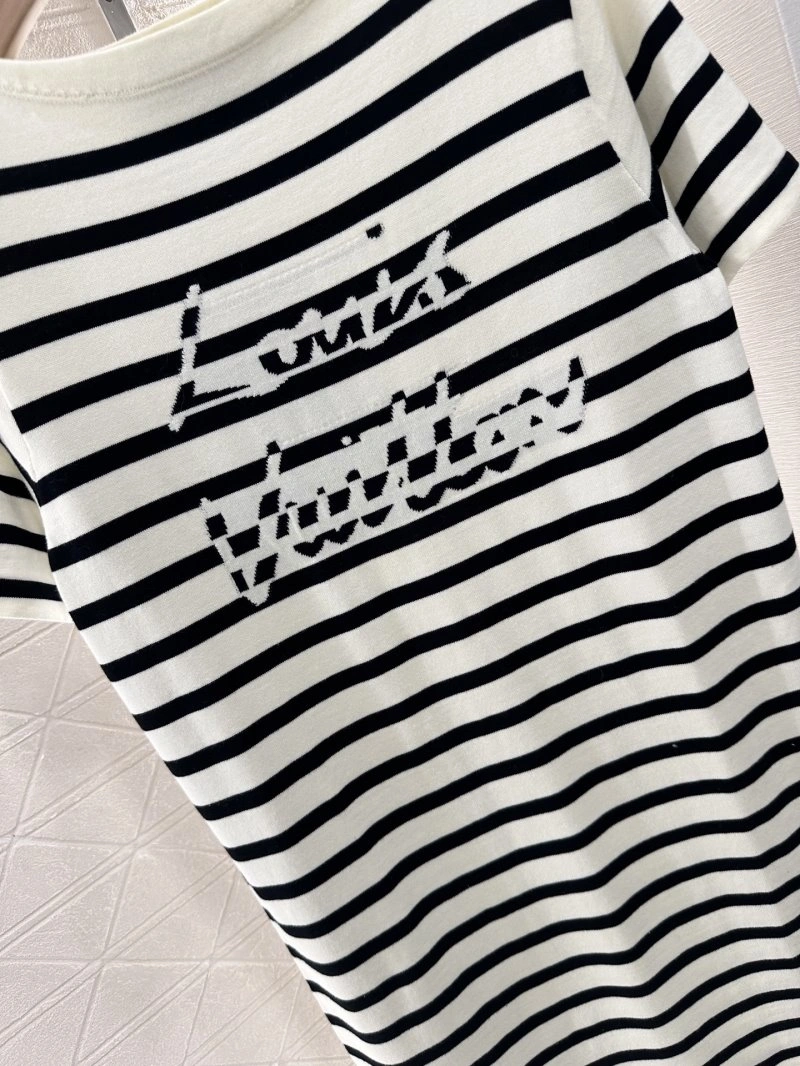 MoistureWicking Louis Vuitton Dress 131450