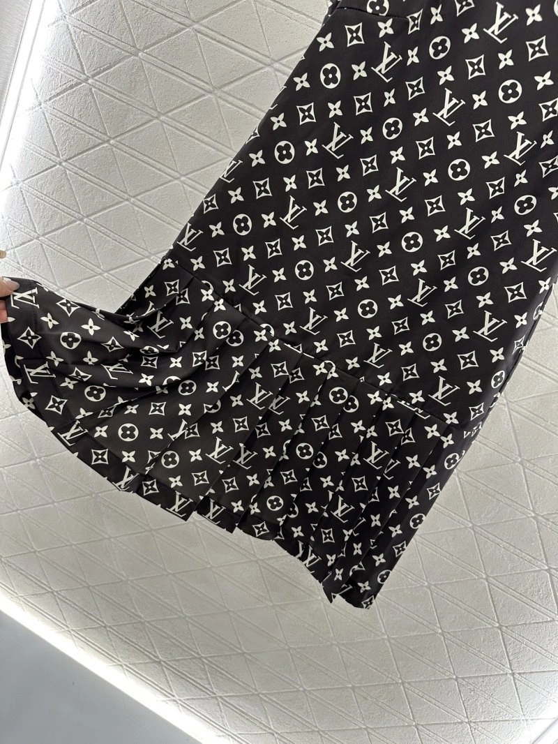 Louis Vuitton Dress Neat 131460