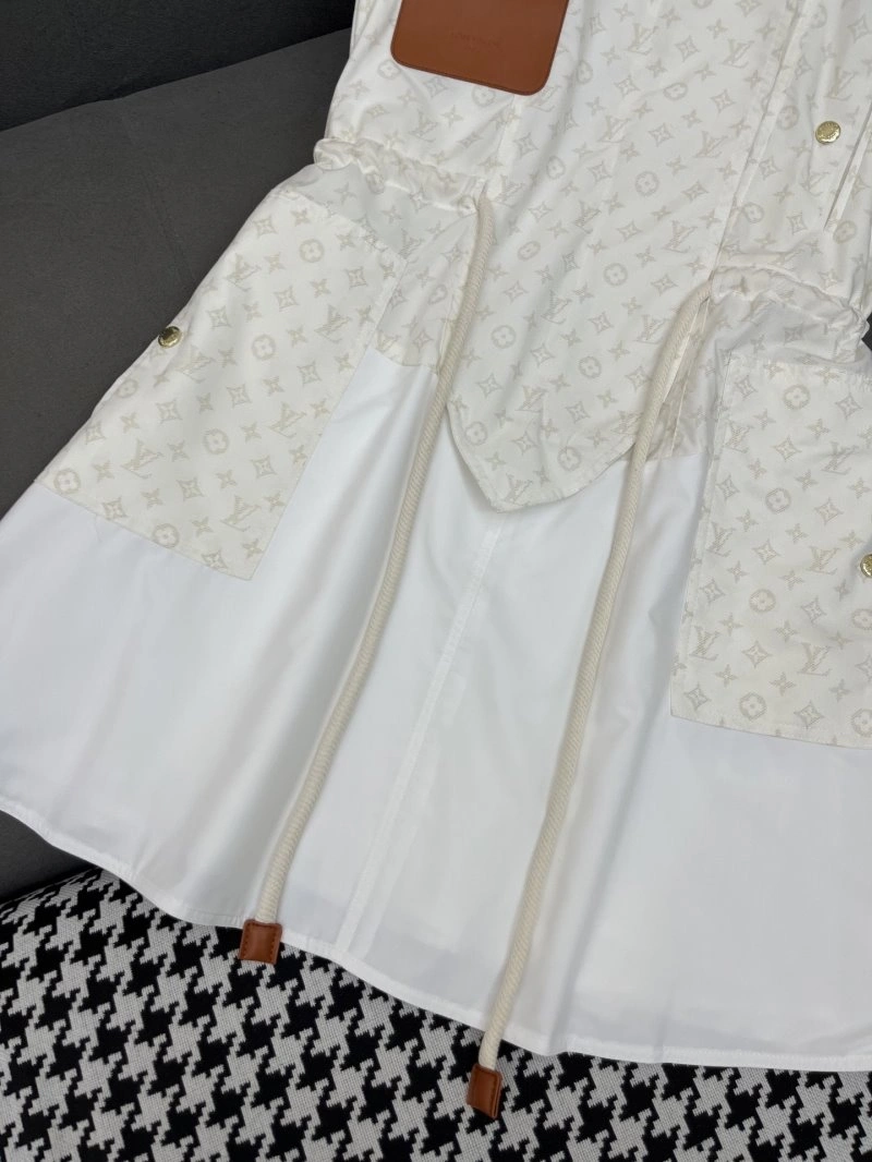 Louis Vuitton Dress Casual 131457