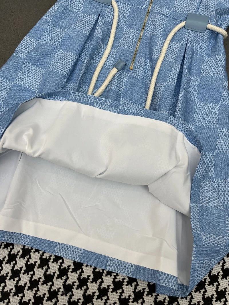 EyeCatching Louis Vuitton Dress 131437