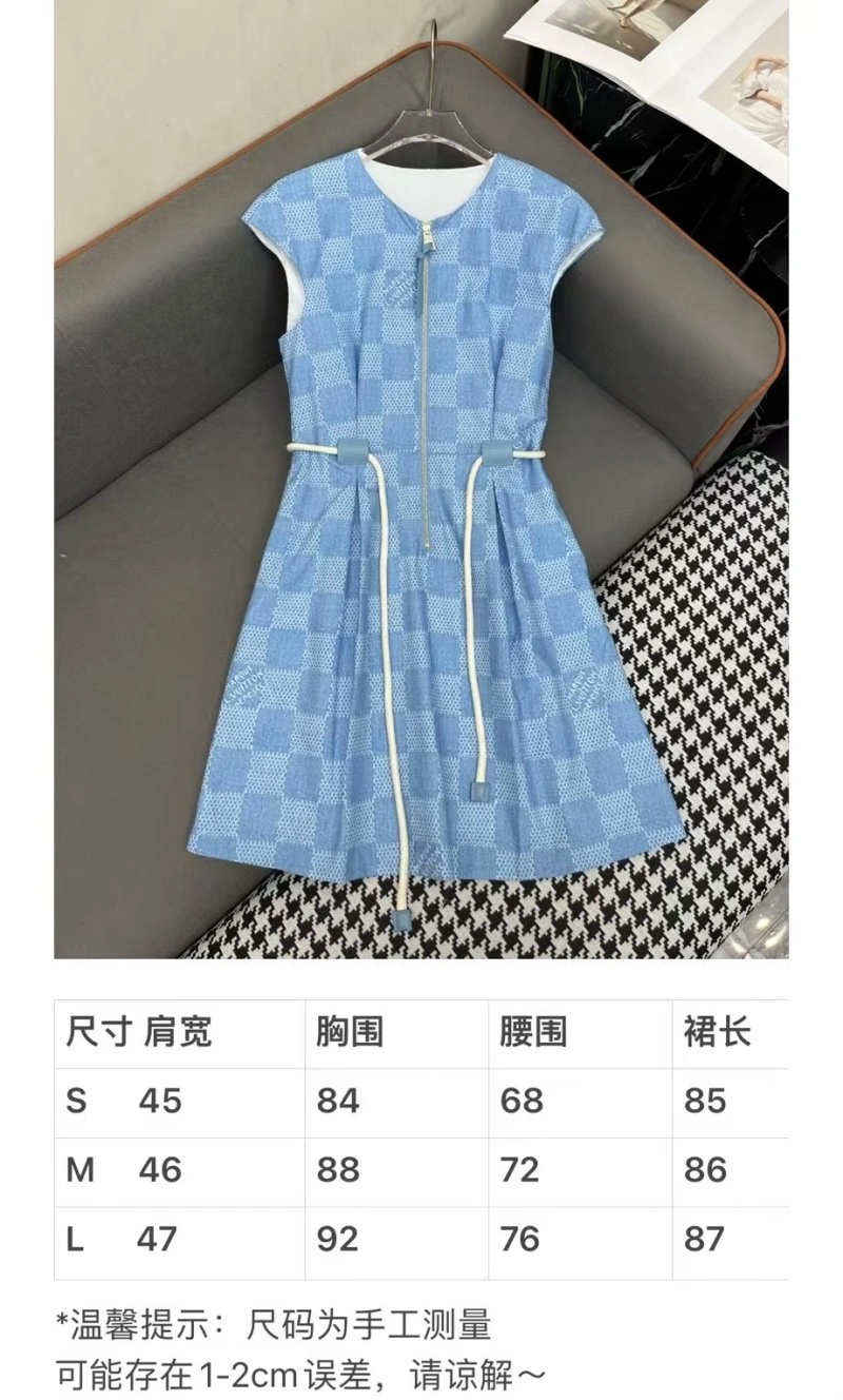 EyeCatching Louis Vuitton Dress 131437