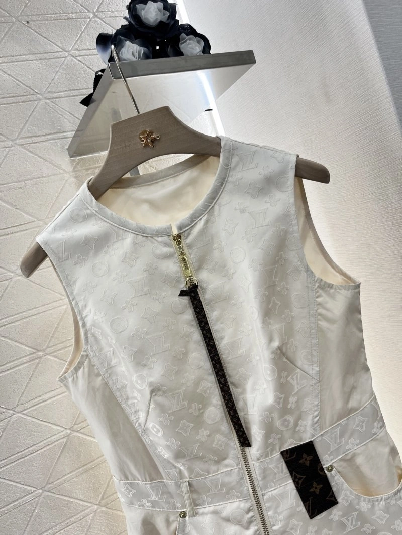 Louis Vuitton Dress Sleek 131279