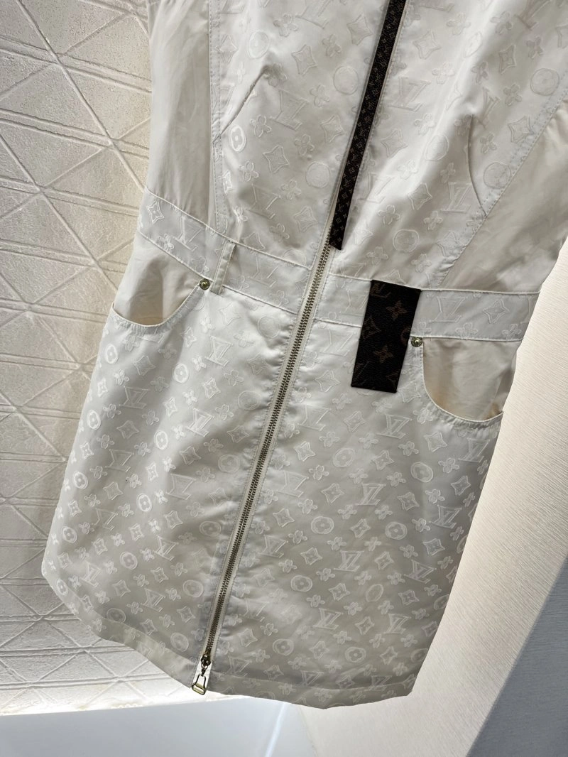 Louis Vuitton Dress Sleek 131279