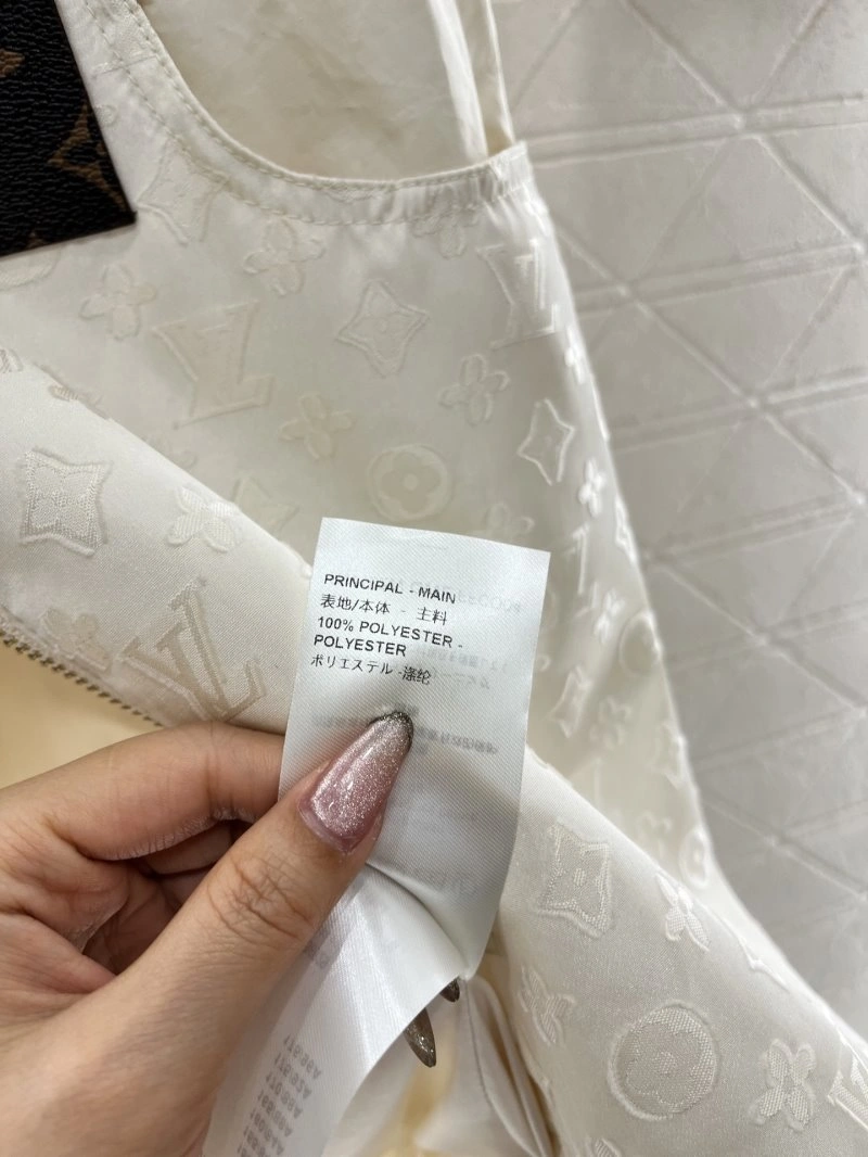 Louis Vuitton Dress Sleek 131279